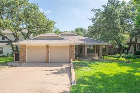 5814 Secrest DR Austin, TX 78759