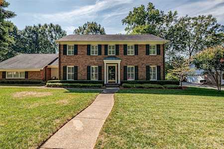 1749 Cavendish Ct Charlotte, NC 28211