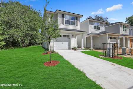8210 Free AVE Jacksonville, FL 32211