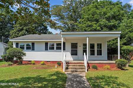 328 Clairmont Circle Greenville, NC 27834