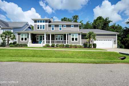 7908 Breeze Way Wilmington, NC 28409