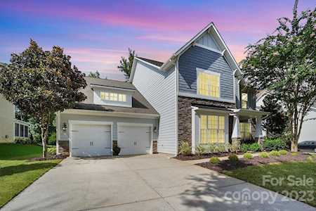 1720 Fairntosh Dr Fort Mill, SC 29715