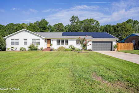 228 Stonewall Jackson Dr Wilmington, NC 28412