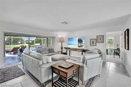 9883 El Greco Cir Bonita Springs, FL 34135