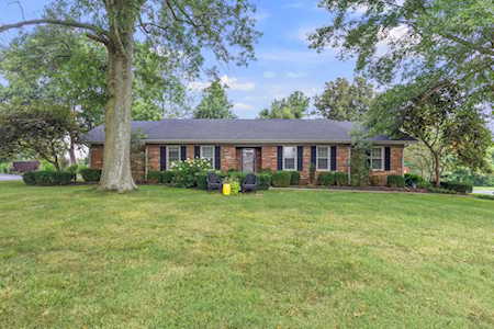 2021 Cardinal Dr Danville, KY 40422