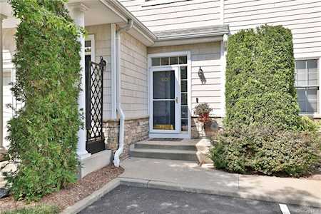 1707 Half Moon Bay Dr Croton-On-Hudson, NY 10520