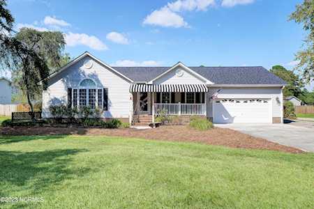 161 Morgan Cove Dr Burgaw, NC 28425