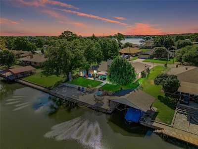 3707 Lake Vista Court Granbury, TX 76049