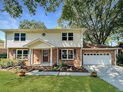 11210 SE Mountaincrest Drive Huntsville, AL 35803