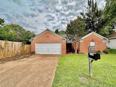 5566 N Dedo Cir Unincorporated, TN 38135