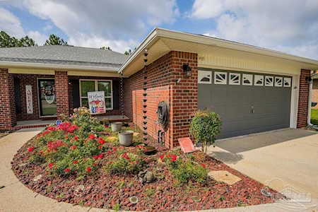 1011 Lake Aire Dr Pensacola, FL 32506