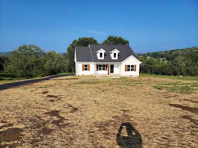205 Dalton Hollow Rd Hartsville, TN 37074