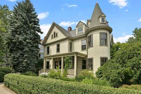 224 Aspinwall Avenue Brookline, MA 02446