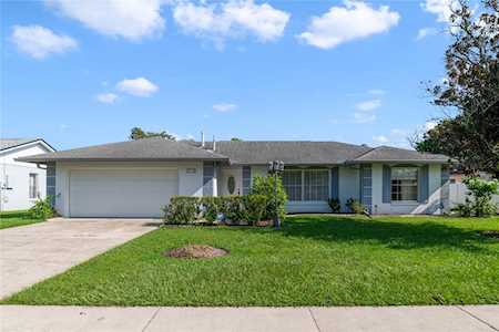 2651 Camomile Dr Orlando, FL 32837