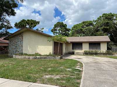 6973 62nd Ave N Pinellas Park, FL 33781