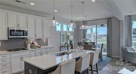 114 Winterberry St Mooresville, NC 28117
