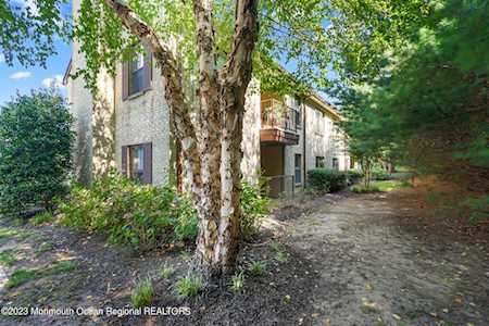 1407 Wellington Place Aberdeen, NJ 07747
