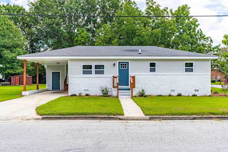 211 S Webb Street Selma, NC 27576