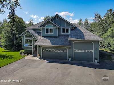 2228 S Austin Circle Palmer, AK 99645