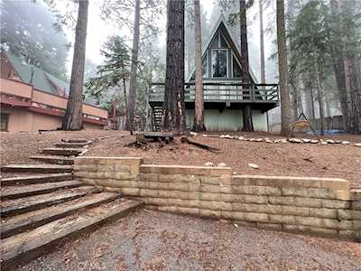 31417 Cedarwood Dr Running Springs, CA 92382