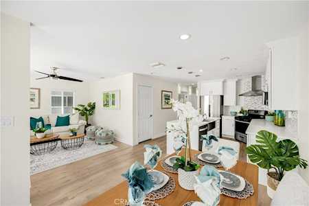 4803 Ocana Ave Lakewood, CA 90713