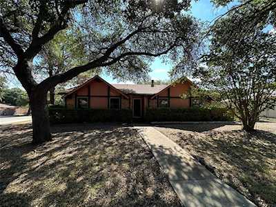 1400 Big Bend Drive Plano, TX 75023