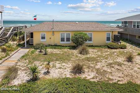 801 N Anderson Blvd Topsail Beach, NC 28445