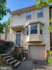 712 Suffield Dr Gaithersburg, MD 20878