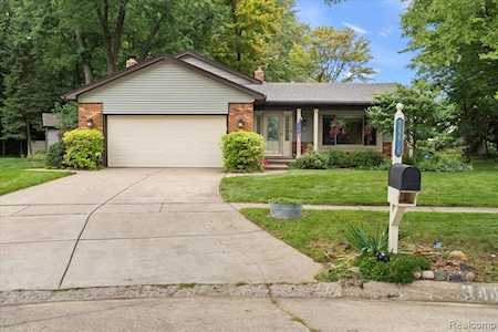 34466 Shellye Westland, MI 48185