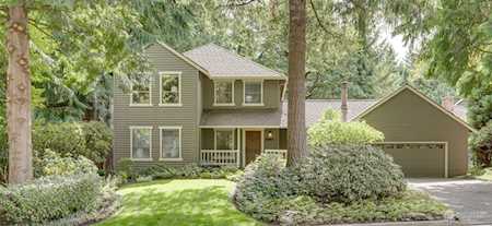 20611 NE 37th Way Sammamish, WA 98074