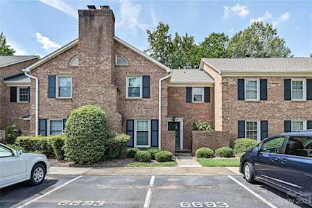 6693 Bunker Hill Circle Charlotte, NC 28210