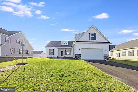 112 S Ridge Brook Dr Felton, DE 19943