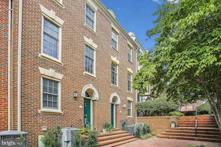 410 N Saint Asaph St Alexandria, VA 22314