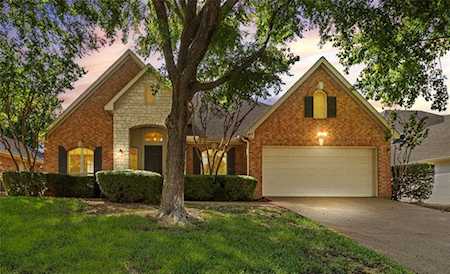2309 Hickory Leaf Lane Flower Mound, TX 75022
