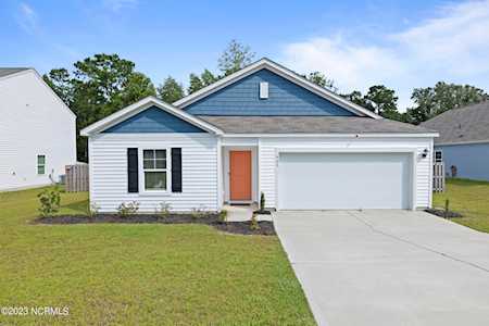 403 High Ridge Ct Sneads Ferry, NC 28460