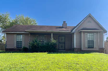 6471 Frosty Leaf Dr Memphis, TN 38141