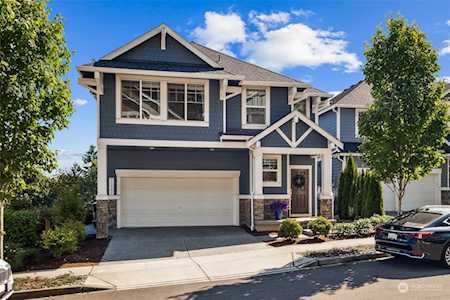 21102 37th Ct S #16 Seatac, WA 98198