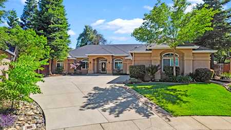 2721 Madison River Dr Redding, CA 96002