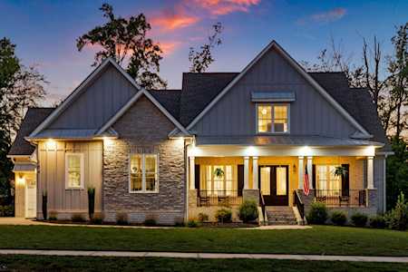 184 Copperstone Dr Clarksville, TN 37043