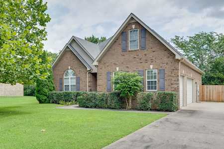 305 Conquest Rd Murfreesboro, TN 37128