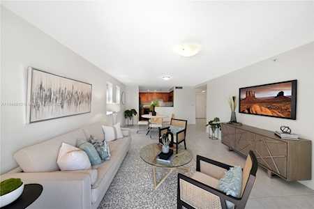322 Madeira Ave #303 Coral Gables, FL 33134