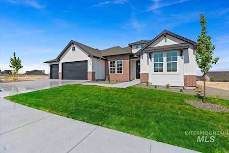 1238 W Ultar Dr Nampa, ID 83686