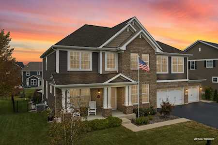 13836 Amelia Dr Lemont, IL 60439