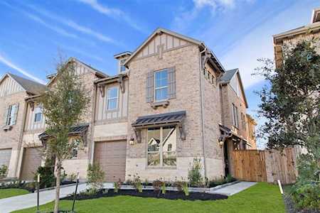 11239 Buchanan Coves Ln Cypress, TX 77433