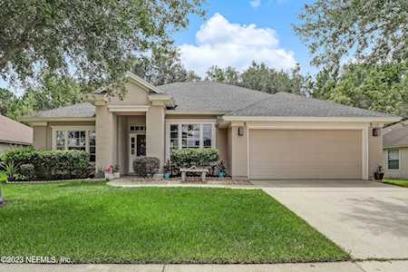1528 Elsa DR Jacksonville, FL 32218