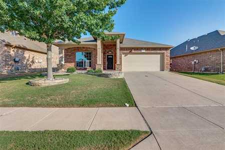 2033 Frosted Willow Lane Fort Worth, TX 76177