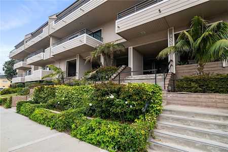 700 Esplanade #22 Redondo Beach, CA 90277