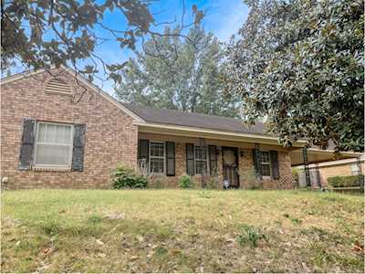 5183 Yellowood Rd Memphis, TN 38134