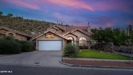 5672 Burning Tree Dr El Paso, TX 79912