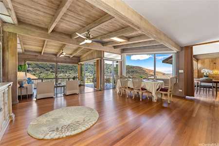 3200 Huelani Drive Honolulu, HI 96822